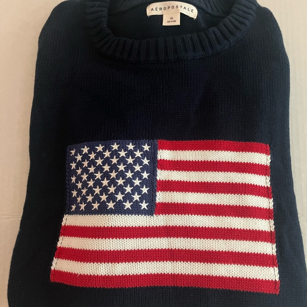 Aeropostale Patriotic Flag Sweater - Picture 5 of 6